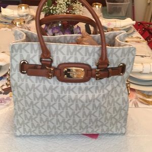 Mk signature tote